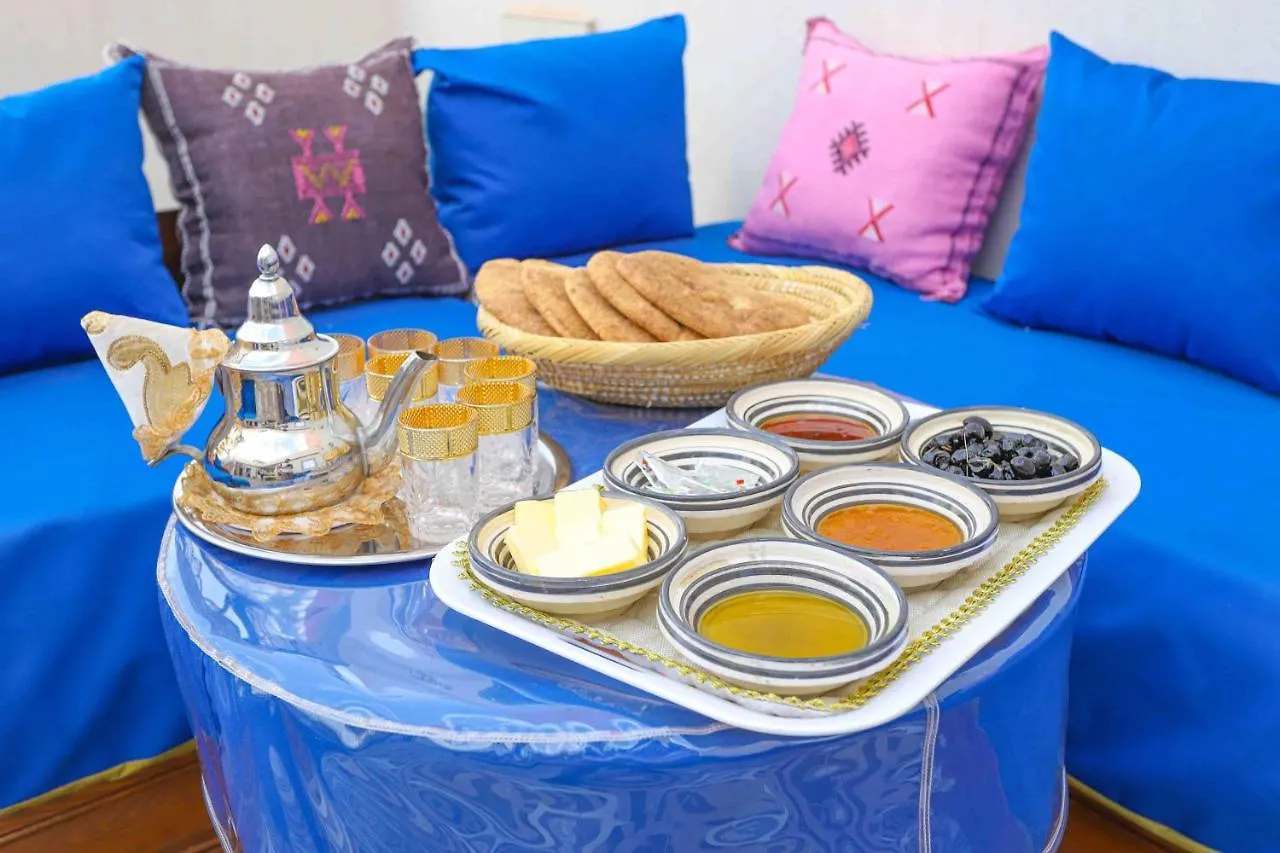 Bed & Breakfast The Rina Hostel Tamraght