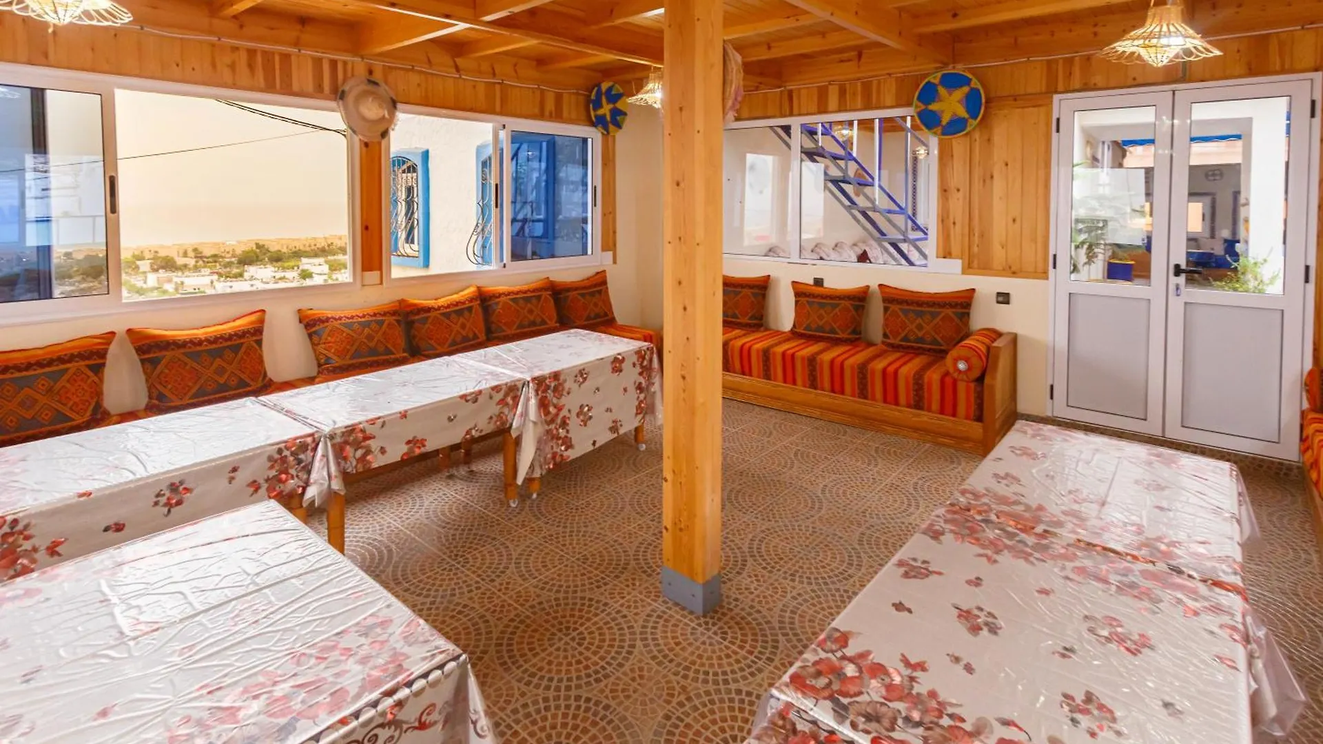 Bed & Breakfast The Rina Hostel Tamraght
