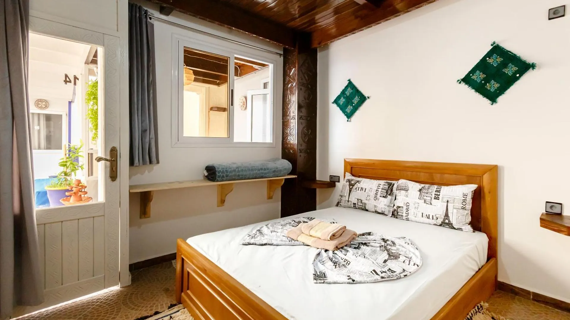 The Rina Hostel Tamraght 0*,