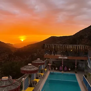 Les Montagnes Du Paradis Your Hidden Retreat In Paradise Valley Gasthuis