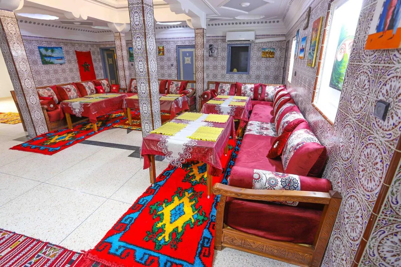 The Rina Hostel Tamraght Отель типа 